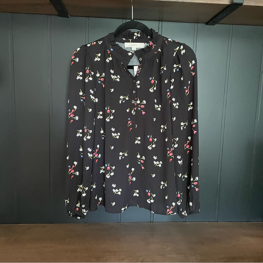 LOFT Floral Long Sleeve Button Down Ruffle Collar Shirt New With Tags